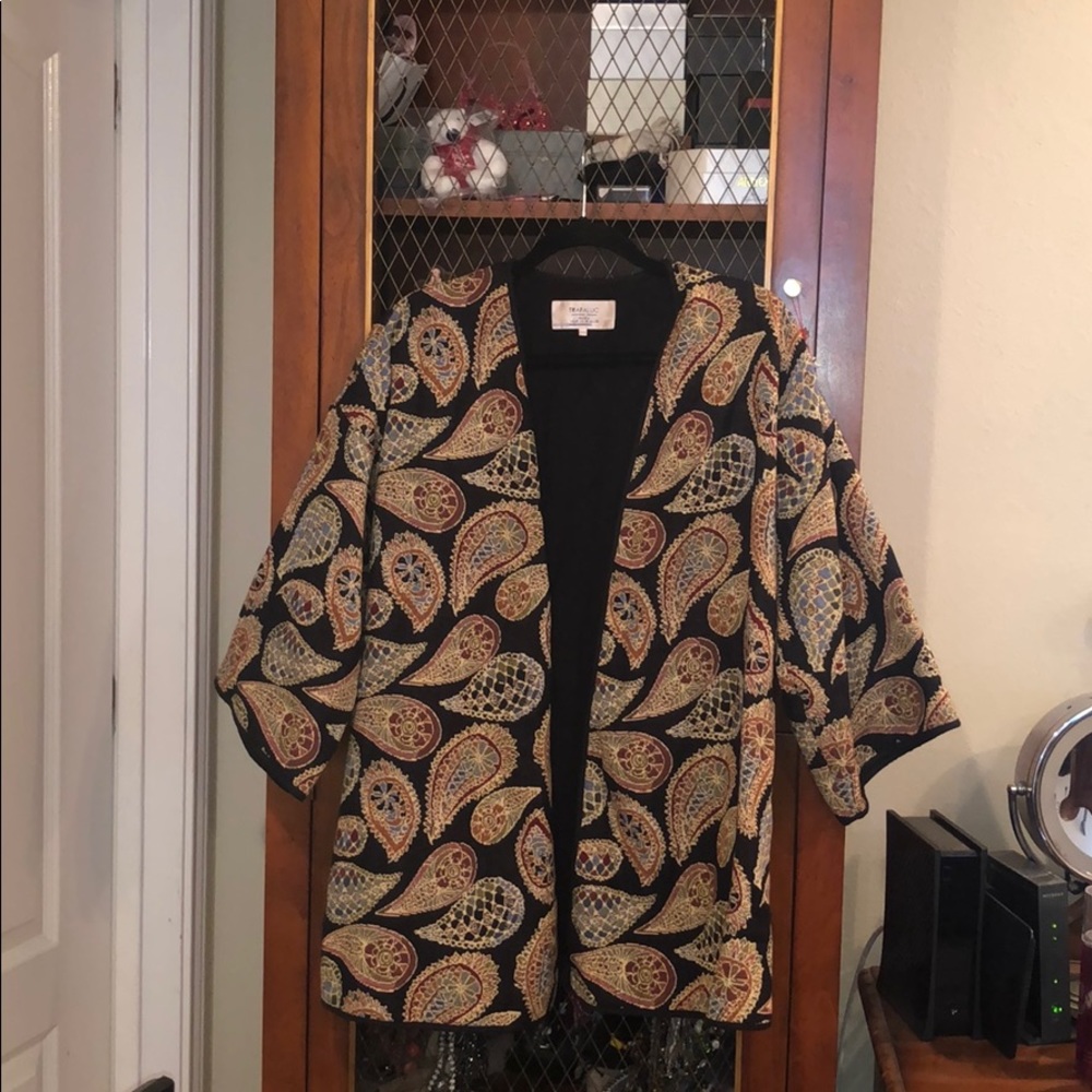 Zara Trafaluc tapestry kimono